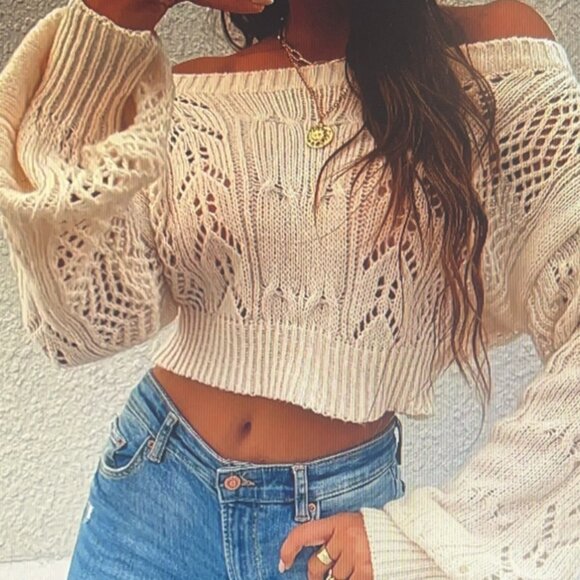 Brand New NWT Comfy Cropped Sweater Size L NWT - Picture 2 of 5